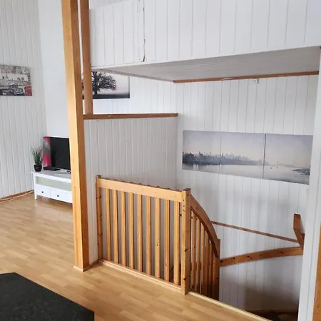 Apartment By The Lakeside Tromso